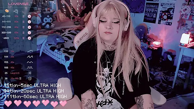 noori  hope online show from November 19, 2025, 8:42 pm