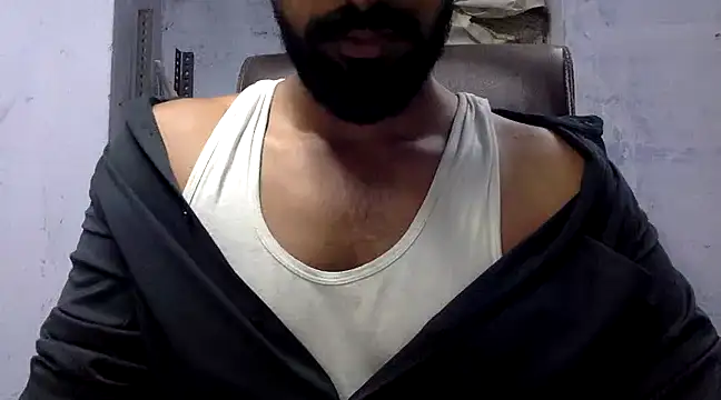 Snapshot of ASIF_F chatting on December 7, 2024, 3:41 pm ASIF F online show from December 7, 2024, 3:41 pm