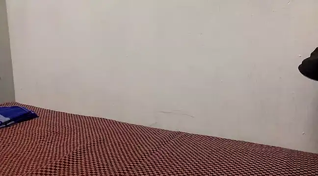 Snapshot of ASIF_F chatting on December 11, 2024, 4:20 pm ASIF F online show from December 11, 2024, 4:20 pm