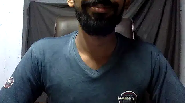 Snapshot of ASIF_F chatting on December 12, 2024, 3:59 pm ASIF F online show from December 12, 2024, 3:59 pm