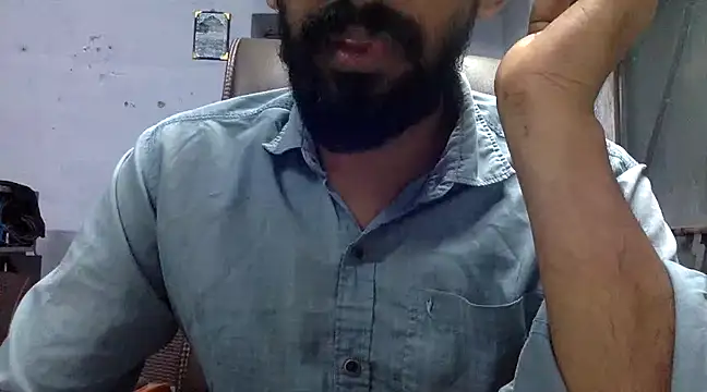 Snapshot of ASIF_F chatting on December 18, 2024, 6:46 pm ASIF F online show from December 18, 2024, 6:46 pm