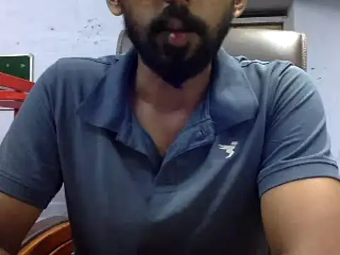 Snapshot of ASIF_F chatting on December 31, 2024, 6:13 pm ASIF F online show from December 31, 2024, 6:13 pm