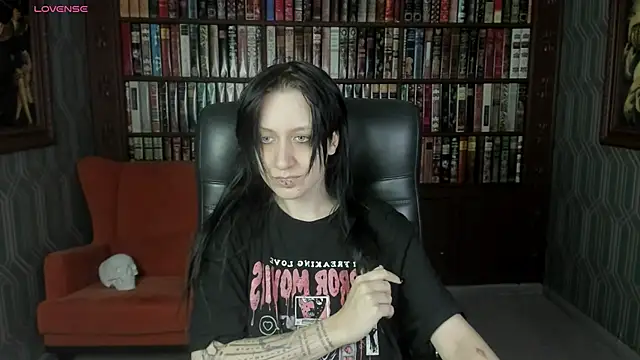 Medusa  Gorgona online show from October 23, 2025, 1:43 pm