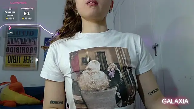 Snapshot of galaxiaa23 chatting on November 19, 2025, 10:21 pm galaxiaa23 online show from November 19, 2025, 10:21 pm