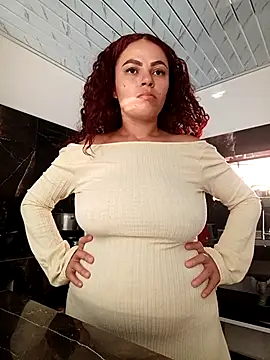 Snapshot of Mommy-Hot chatting on January 15, 2026, 12:43 pm Mommy-Hot online show from January 15, 2026, 12:43 pm