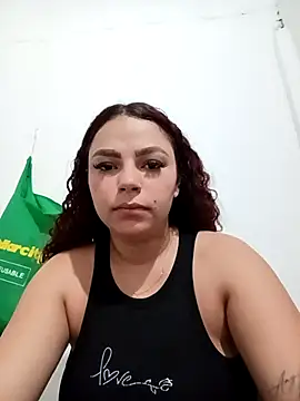 Snapshot of Mommy-Hot chatting on March 11, 2026, 1:17 pm Mommy-Hot online show from March 11, 2026, 1:17 pm