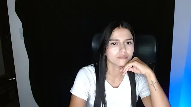 cloe fox online show from October 2, 2025, 12:39 am