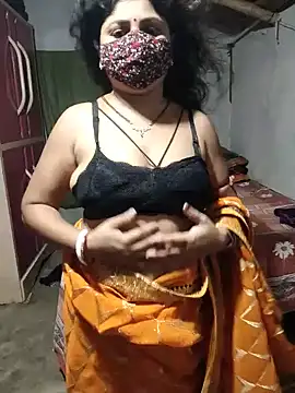 Snapshot of Mourani24 chatting on June 24, 2026, 6:40 pm Mourani24 online show from June 24, 2026, 6:40 pm