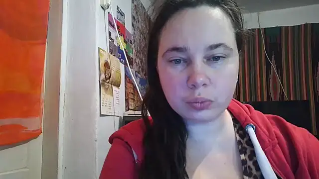 Snapshot of Cora_Maro chatting on December 17, 2025, 1:00 am Cora Maro online show from December 17, 2025, 1:00 am