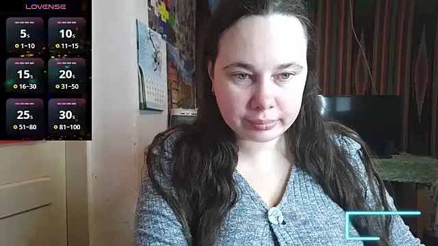 Cora Maro online show from April 8, 2026, 1:00 pm