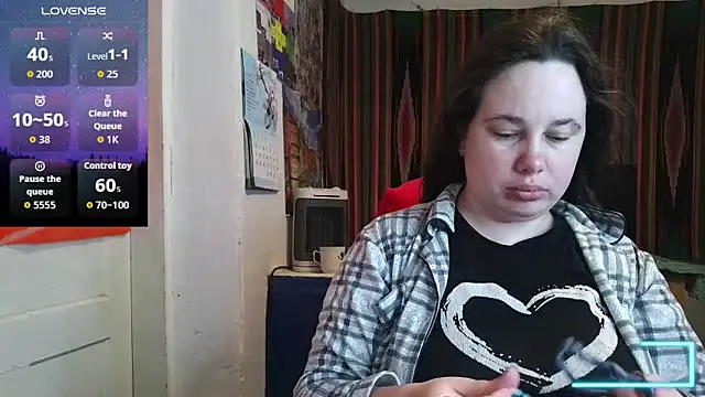 Cora Maro online show from April 27, 2026, 9:46 pm