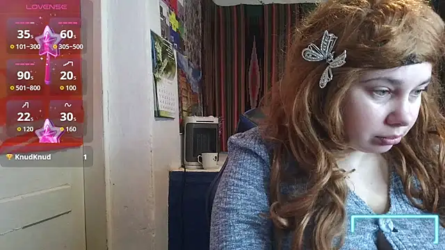 Cora Maro online show from May 4, 2026, 10:33 am