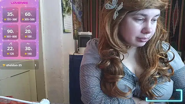 Cora Maro online show from May 14, 2026, 11:06 am