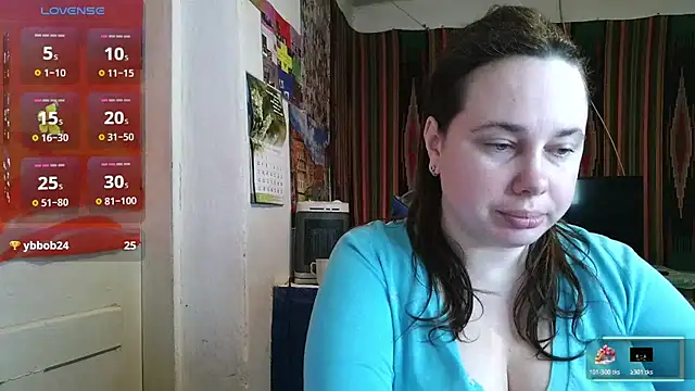 Cora Maro online show from May 22, 2026, 12:11 pm
