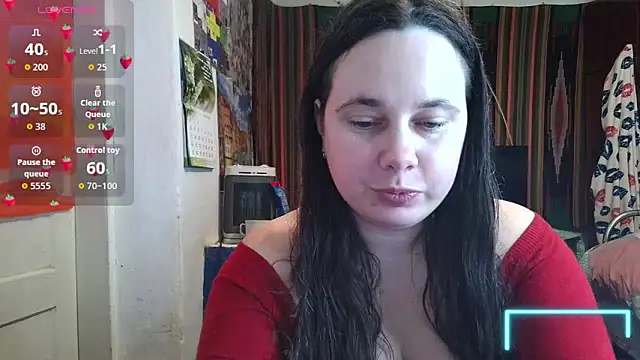 Cora Maro online show from May 27, 2026, 2:03 pm