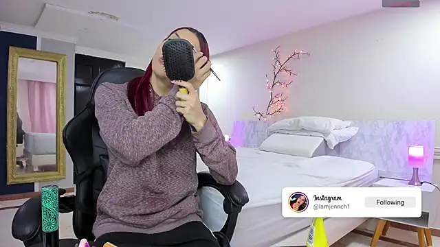 charolbruce 1 online show from February 28, 2026, 11:55 am