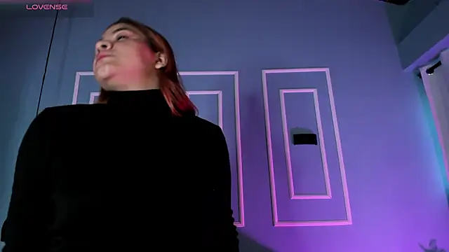 Snapshot of Zaily_zcc chatting on December 2, 2025, 11:59 am Zaily zcc online show from December 2, 2025, 11:59 am