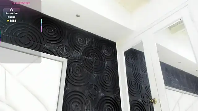 AbigailWilliams  online show from November 28, 2025, 11:13 am