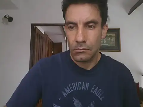 Snapshot of elkike1980 chatting on April 29, 2026, 5:30 pm elkike1980 online show from April 29, 2026, 5:30 pm