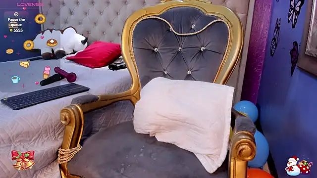 LittleCheerry online show from January 24, 2025, 7:28 pm