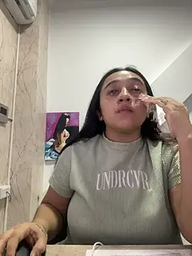 cata megan online show from December 5, 2024, 3:15 am