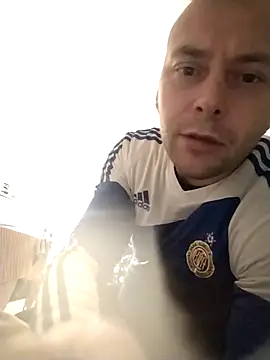 Snapshot of Marecki5231 chatting on December 10, 2024, 5:00 pm Marecki5231 online show from December 10, 2024, 5:00 pm