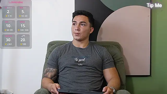 Ryan Hunt online show from February 14, 2025, 2:44 pm