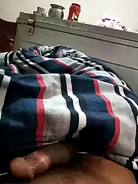 INDIANBOY7439 online show from January 17, 2025, 5:30 pm