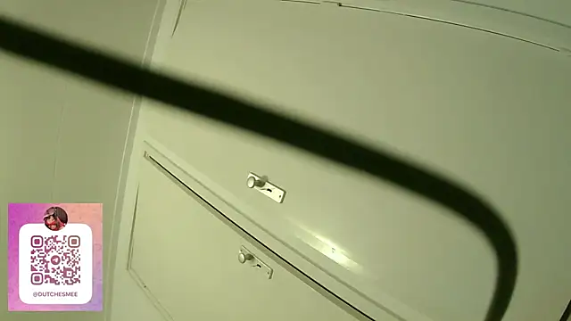 dutchesmee x online show from April 8, 2026, 6:30 pm