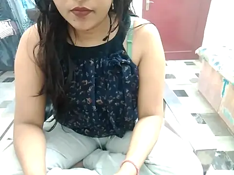 aarushi sharmaa online show from March 15, 2025, 2:14 am