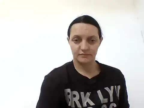 Snapshot of Vimed19 chatting on March 10, 2025, 6:49 am Vimed19 online show from March 10, 2025, 6:49 am