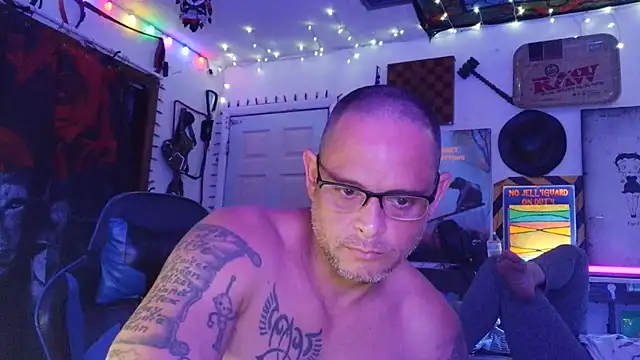 Buffshagswell online show from July 1, 2026, 6:26 am