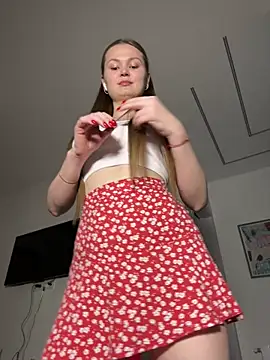 NickiLike online show from April 12, 2026, 5:29 pm