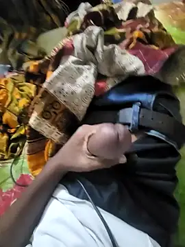 Snapshot of Ssdhaka11 chatting on December 9, 2024, 4:58 pm Ssdhaka11 online show from December 9, 2024, 4:58 pm