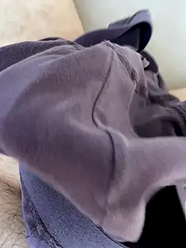 Snapshot of reelciii21 chatting on September 11, 2025, 7:19 am reelciii21 online show from September 11, 2025, 7:19 am