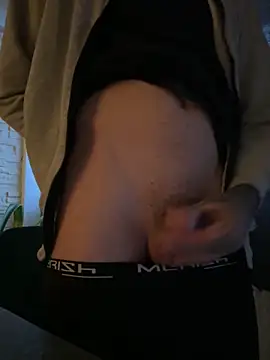 Snapshot of hottwoboys chatting on December 10, 2024, 7:37 am hottwoboys online show from December 10, 2024, 7:37 am