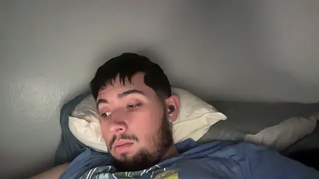 Snapshot of hornycollegestudenthung chatting on December 10, 2024, 11:40 pm hornycollegestudenthung online show from December 10, 2024, 11:40 pm