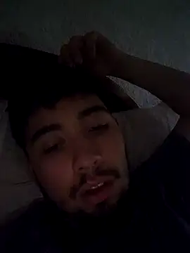 Snapshot of hornycollegestudenthung chatting on January 9, 2025, 12:25 am hornycollegestudenthung online show from January 9, 2025, 12:25 am