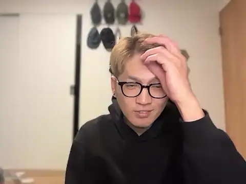 Snapshot of kensnb chatting on January 8, 2026, 11:56 am kensnb online show from January 8, 2026, 11:56 am