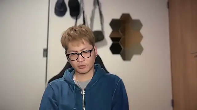 Snapshot of kensnb chatting on January 16, 2026, 7:18 pm kensnb online show from January 16, 2026, 7:18 pm