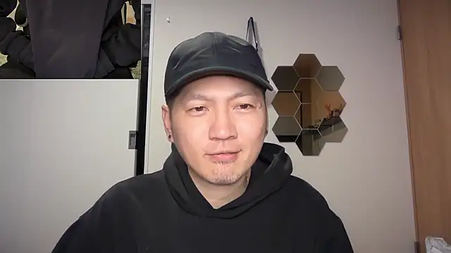 Snapshot of kensnb chatting on February 11, 2026, 8:36 pm kensnb online show from February 11, 2026, 8:36 pm