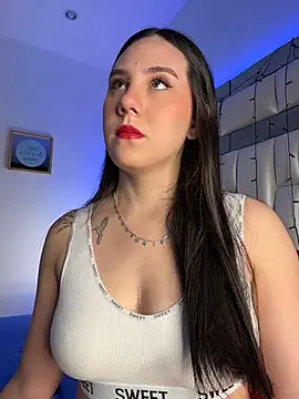Snapshot of _ISABELLA_HOT_ chatting on April 17, 2026, 12:19 pm ISABELLA HOT online show from April 17, 2026, 12:19 pm