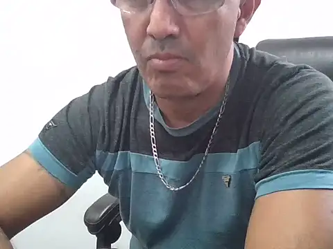 Snapshot of exmilitary chatting on February 12, 2026, 7:42 pm exmilitary online show from February 12, 2026, 7:42 pm