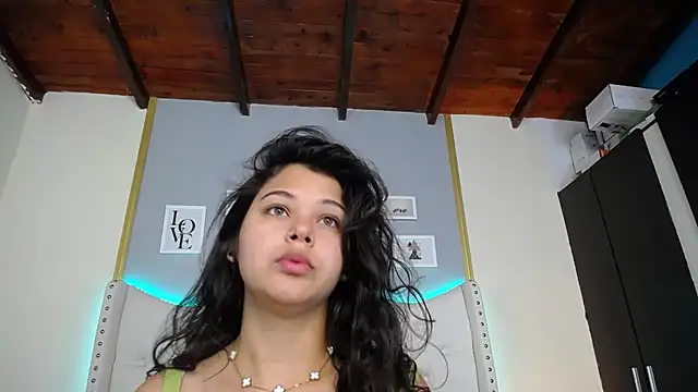 Snapshot of dante_ferraraa chatting on February 4, 2026, 9:26 am dante ferraraa online show from February 4, 2026, 9:26 am