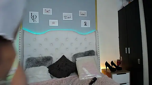 Snapshot of dante_ferraraa chatting on February 6, 2026, 10:02 pm dante ferraraa online show from February 6, 2026, 10:02 pm