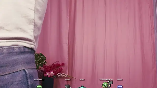 KimWilli online show from December 3, 2024, 7:11 pm