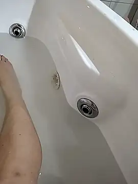 luana63 online show from March 1, 2026, 12:40 pm