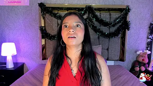 Snapshot of Candys_victoria chatting on December 18, 2025, 2:06 am Candys victoria online show from December 18, 2025, 2:06 am