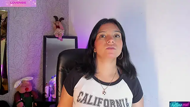 Snapshot of Candys_victoria chatting on February 3, 2026, 3:26 am Candys victoria online show from February 3, 2026, 3:26 am