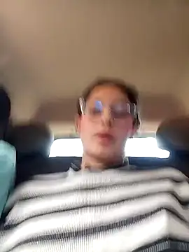 Snapshot of Ary-18 chatting on November 26, 2025, 1:56 pm Ary-18 online show from November 26, 2025, 1:56 pm